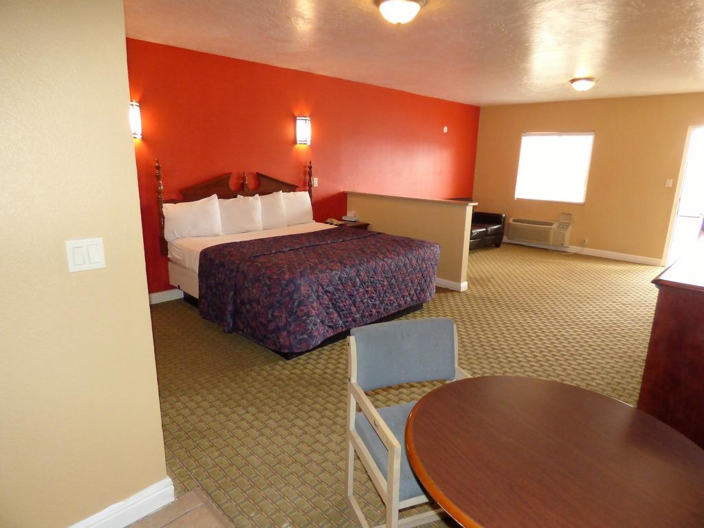 Economy Inn & Suites St. George Esterno foto